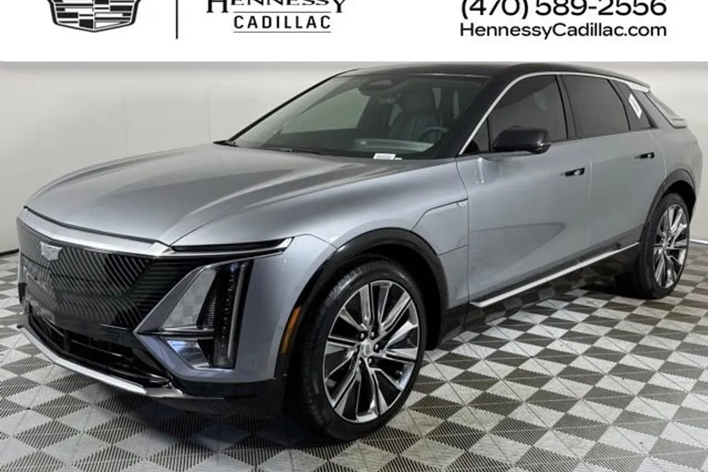 2025 Cadillac Lyriq Luxury photo 1