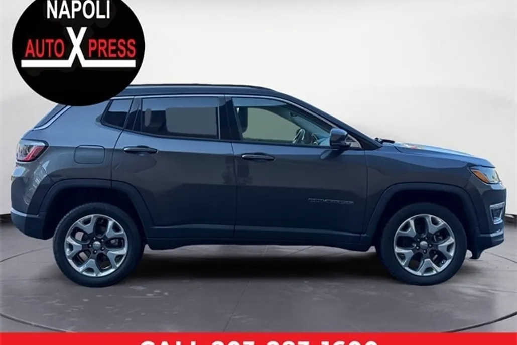 2018 Jeep Compass Limited photo 1