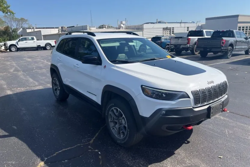 2022 Jeep Cherokee Trailhawk photo 1