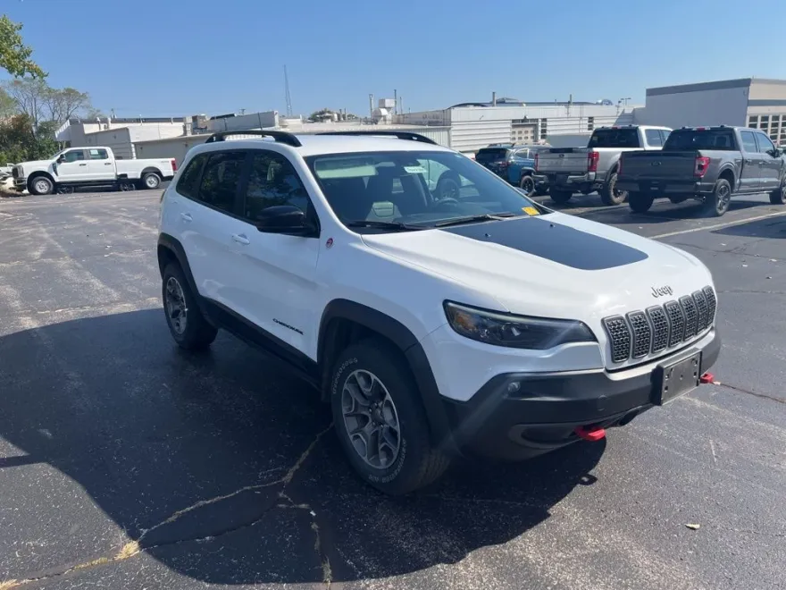 2022 Jeep Cherokee Trailhawk photo 1