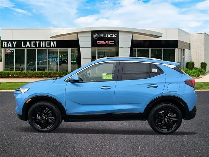 2025 Buick Encore GX Sport Touring photo 1