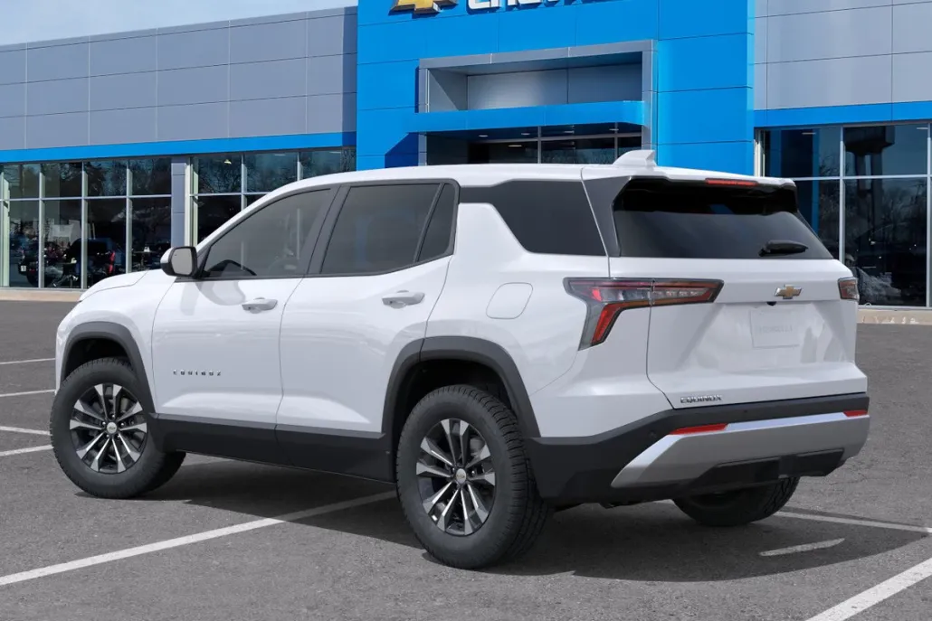 2026 Chevrolet Equinox LT photo 1