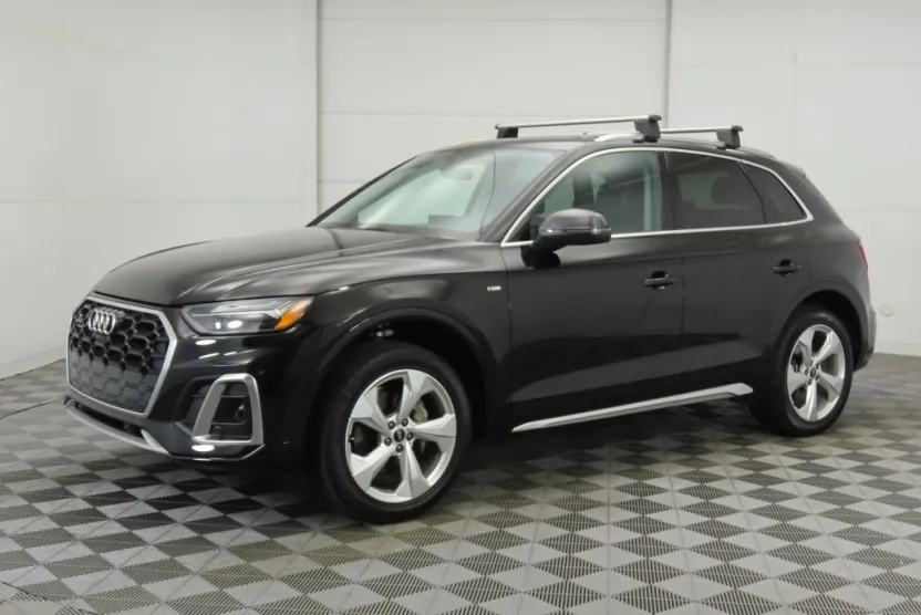 2023 Audi Q5 S line Premium Plus photo 1