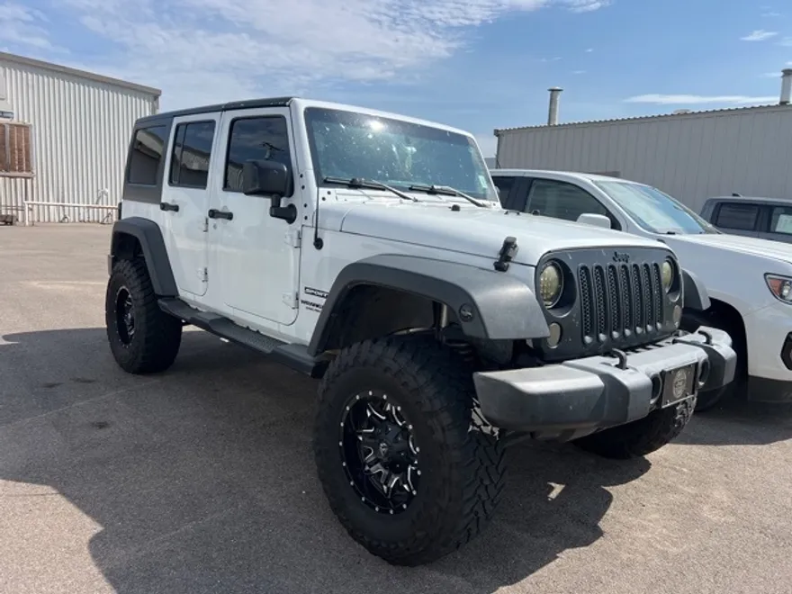 2017 Jeep Wrangler Unlimited Sport photo 1