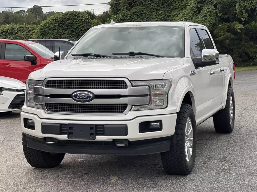 2018 Ford F-150 Platinum photo 1