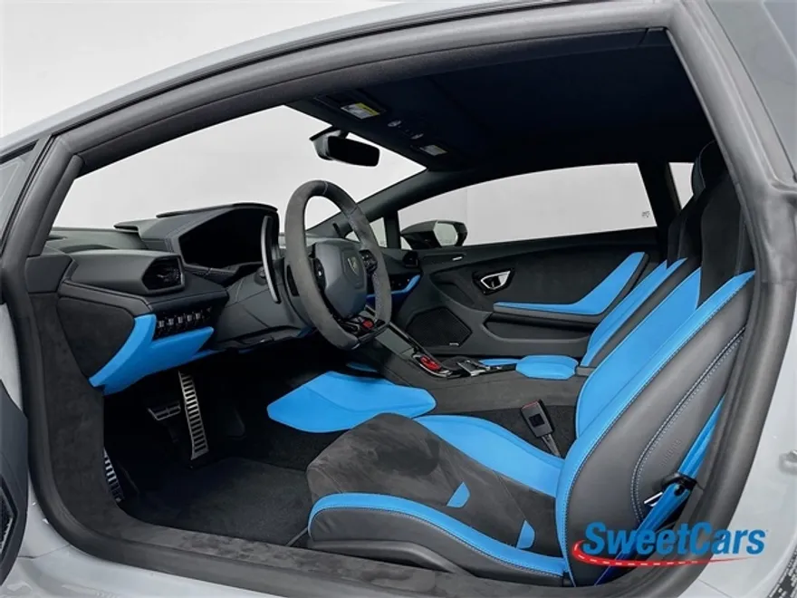 2023 Lamborghini Huracan Tecnica photo 9
