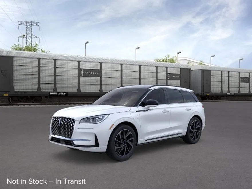 2025 Lincoln Corsair Grand Touring photo 1