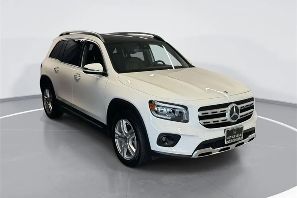 2022 Mercedes Benz GLB 250 4MATIC photo 1