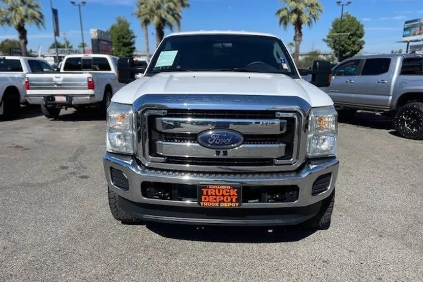 2013 Ford F-250 XLT photo 1