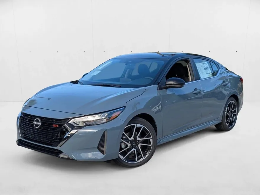 2025 Nissan Sentra SR photo 1
