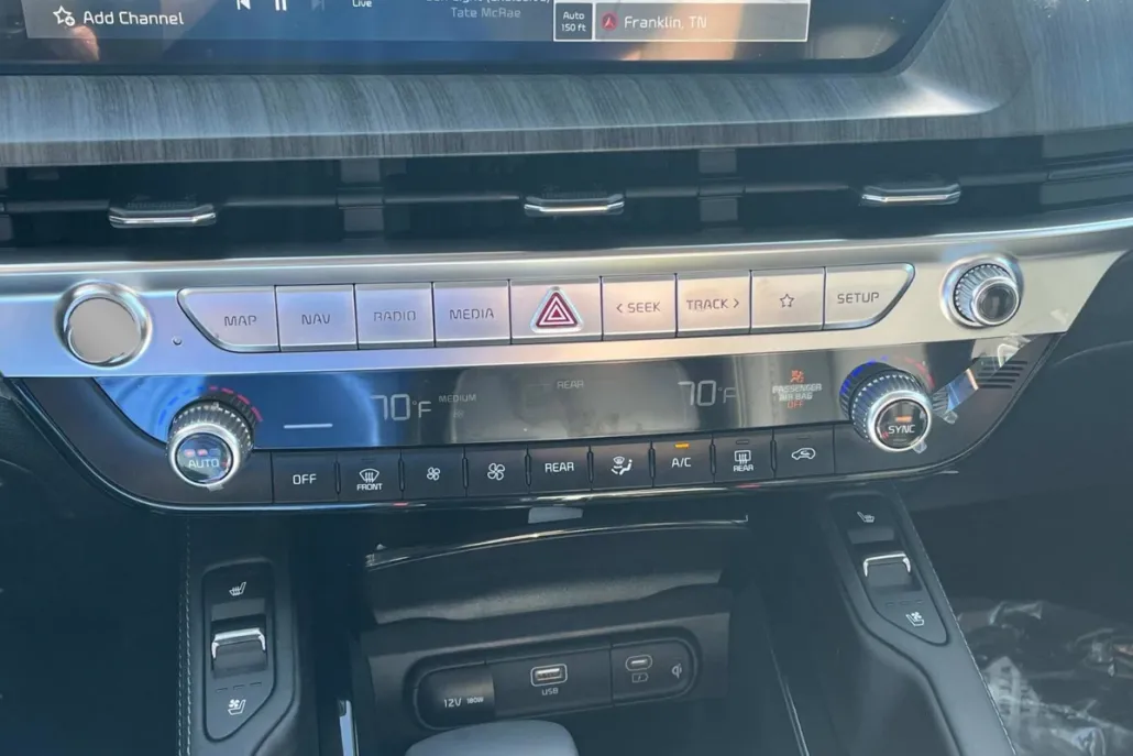 2025 Kia Telluride EX photo 1