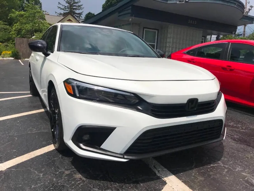 2024 Honda Civic Sport photo 1