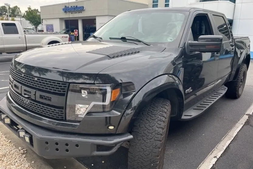 2011 Ford F-150 SVT Raptor photo 1