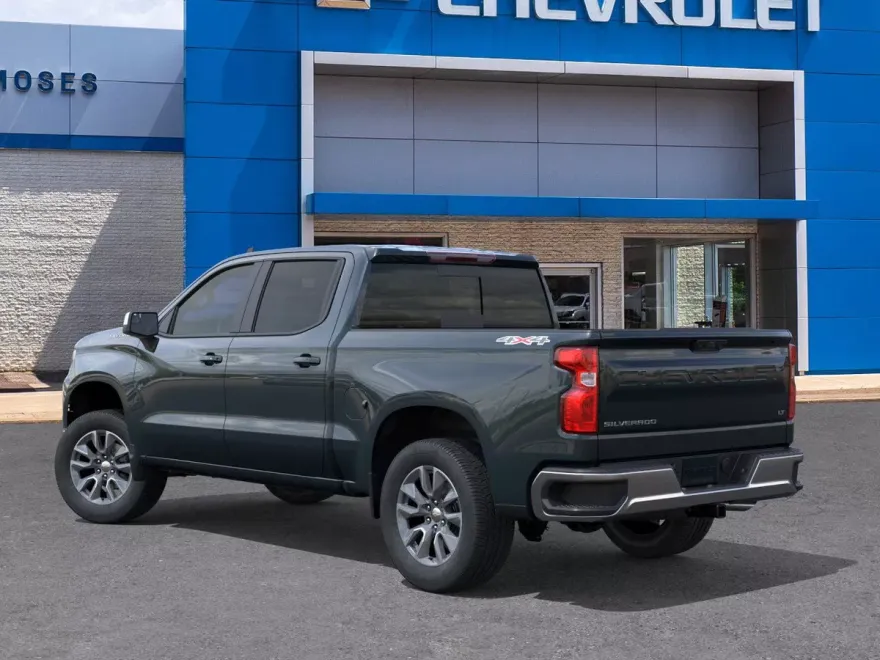 2026 Chevrolet Silverado 1500 LT photo 1
