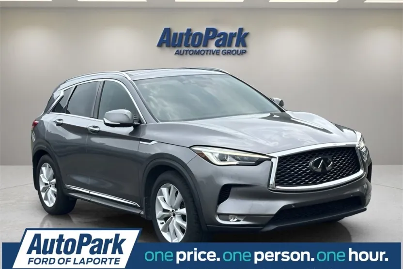 2019 Infiniti QX50 Essential photo 1