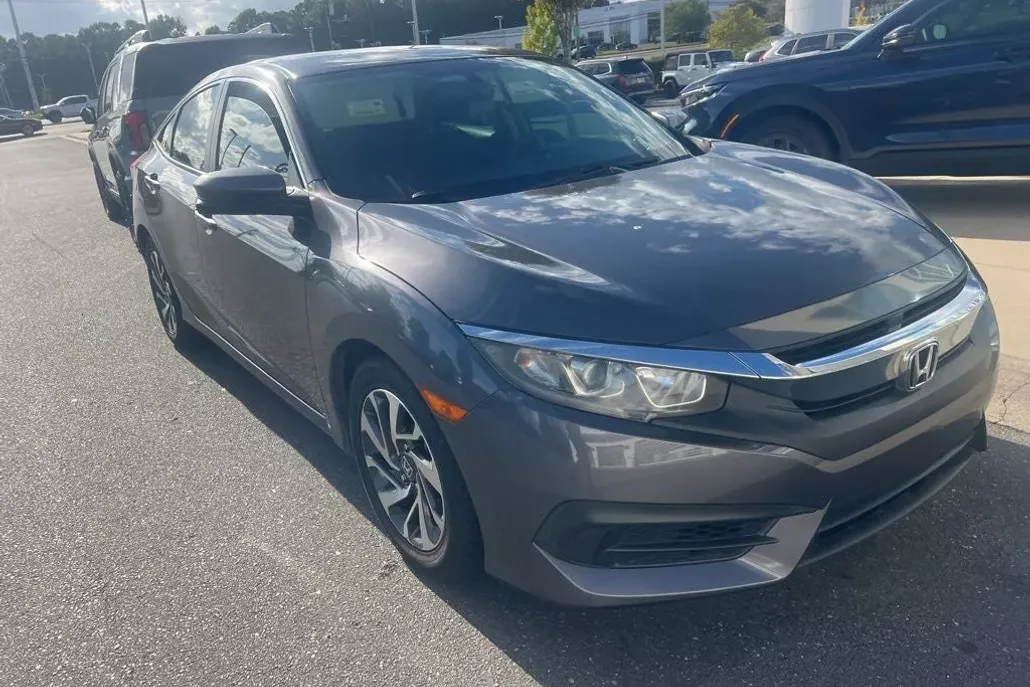 2016 Honda Civic EX photo 1