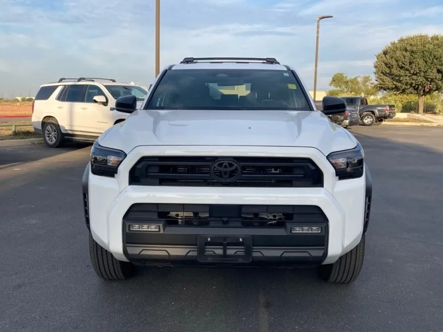 2025 Toyota 4Runner TRD Sport photo 1