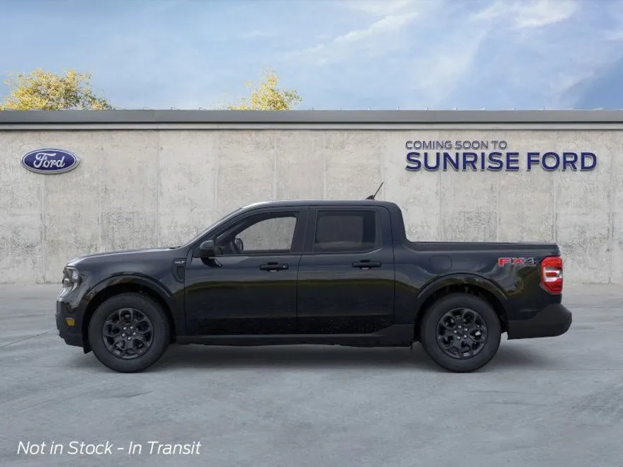 2025 Ford Maverick XLT photo 1