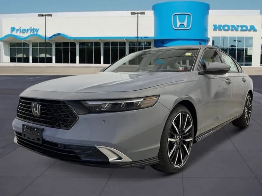 2025 Honda Accord Hybrid Touring photo 1