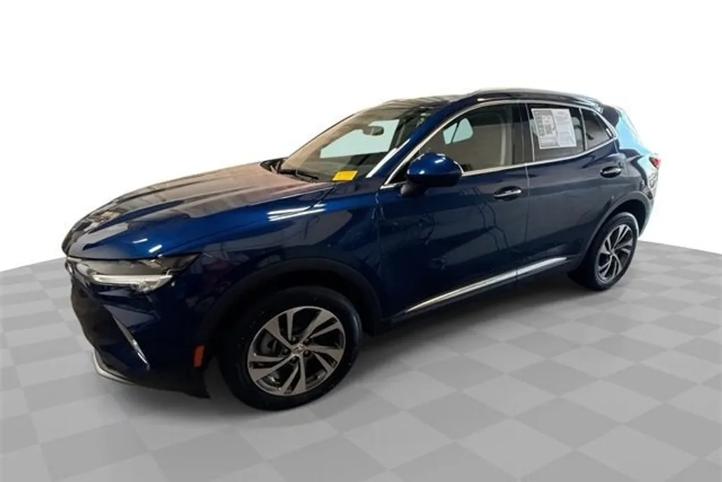 2023 Buick Envision Essence photo 1