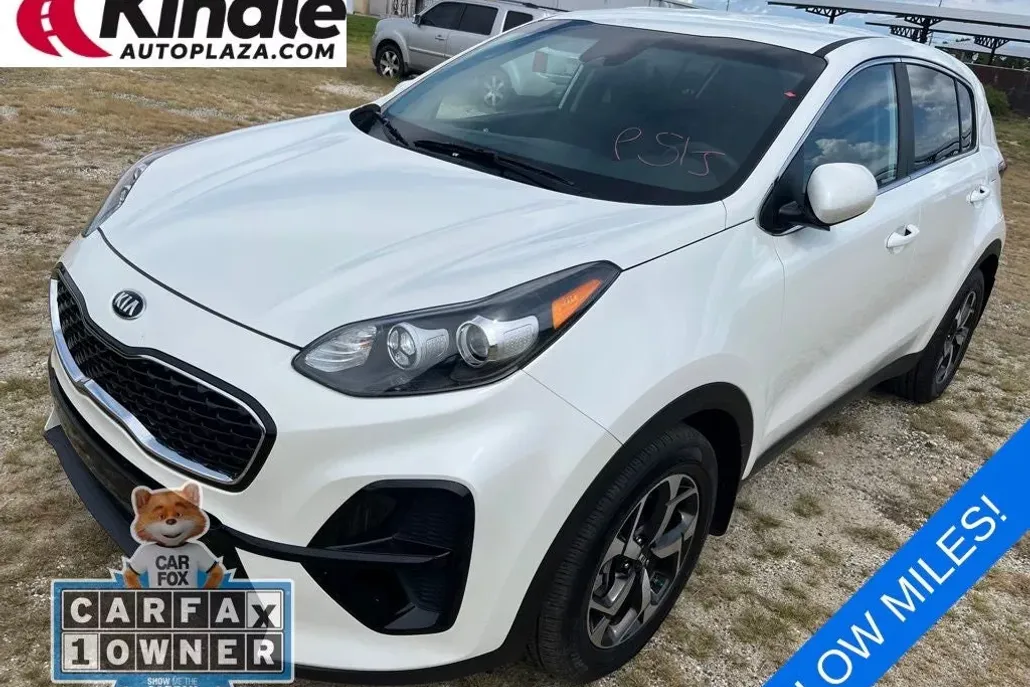 2022 Kia Sportage LX photo 1