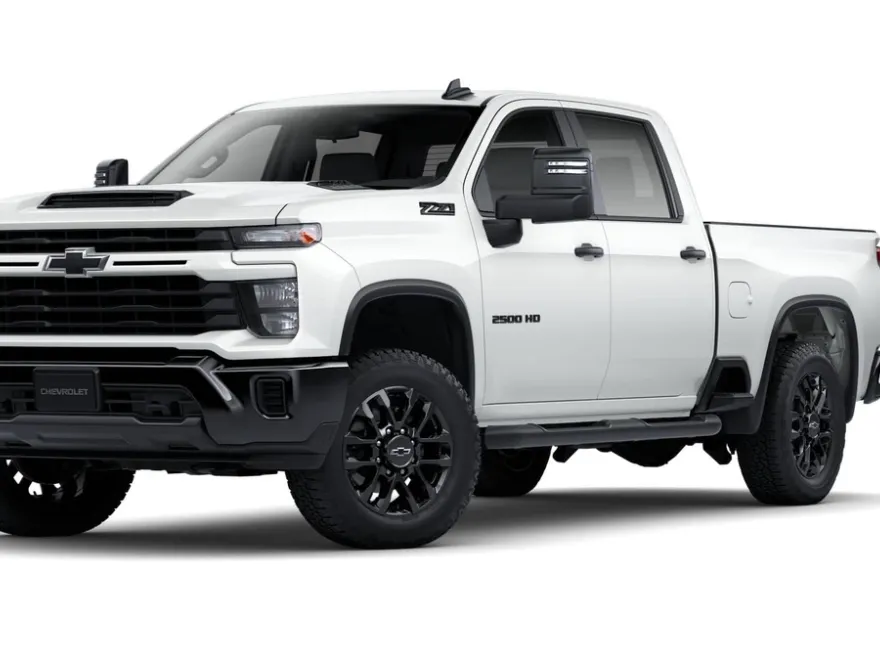 2025 Chevrolet Silverado 2500HD Custom photo 1