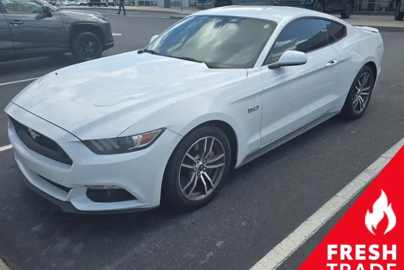2017 Ford Mustang GT photo 1