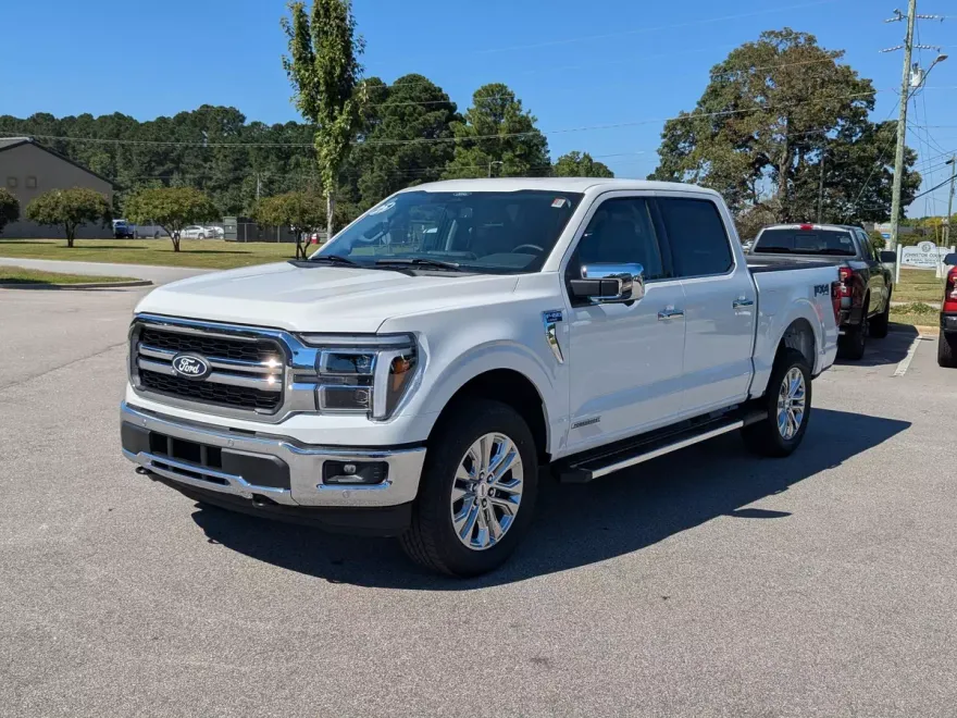 2025 Ford F-150 Lariat photo 1