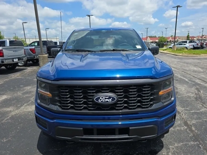 2025 Ford F-150 STX photo 7