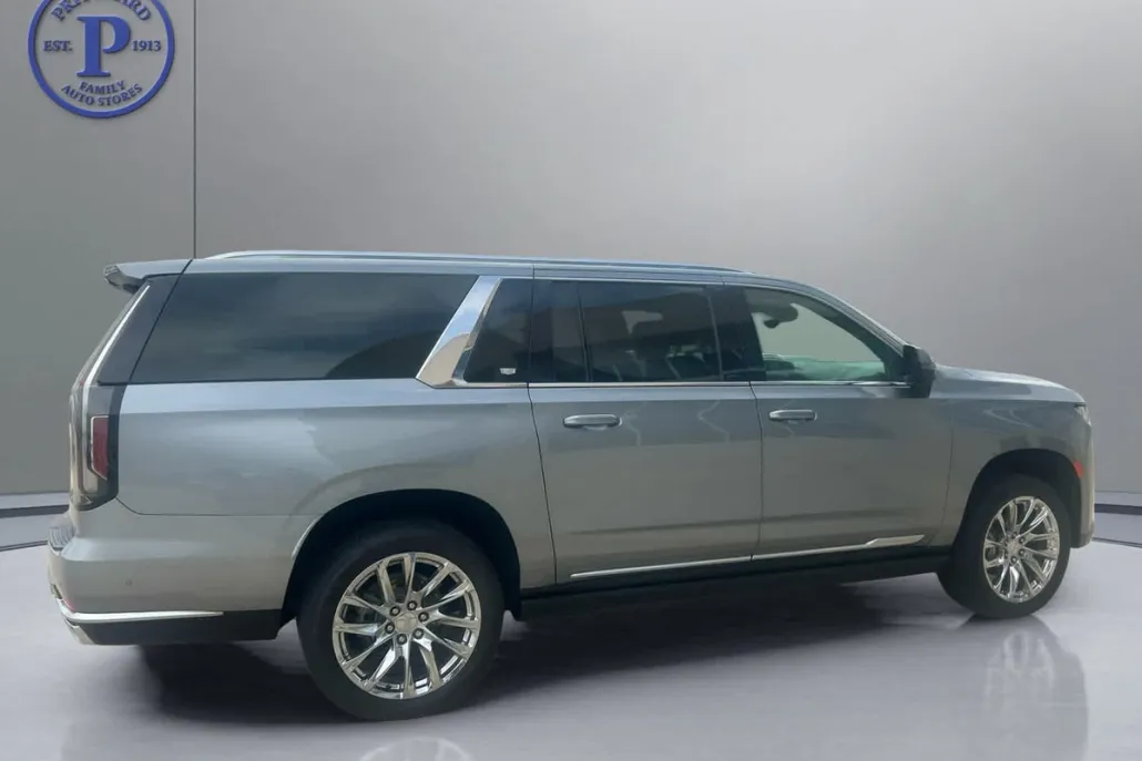 2023 Cadillac Escalade ESV Premium Luxury Platinum photo 1