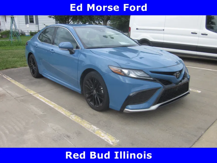 2023 Toyota Camry XSE photo 1