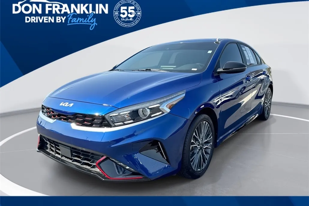 2024 Kia Forte GT-Line photo 1