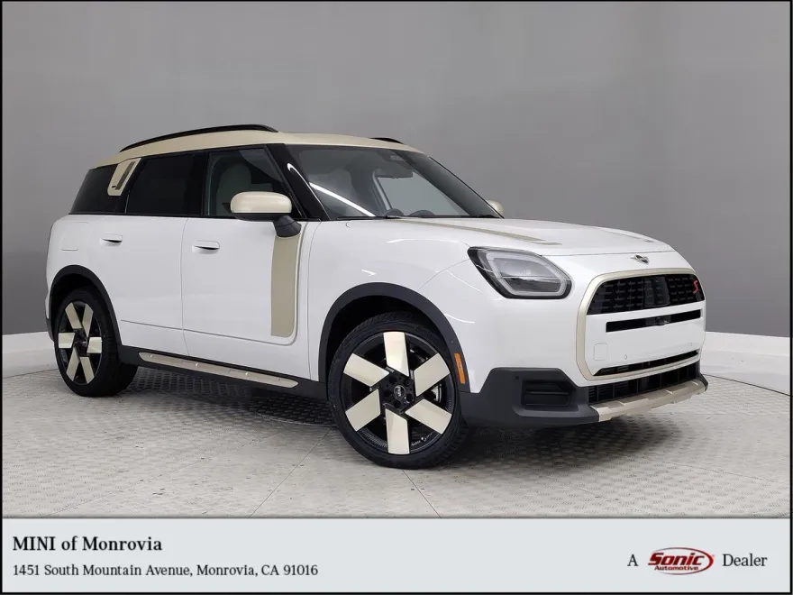 2026 Mini Countryman S ALL4 photo 1