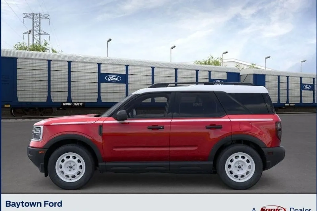 2025 Ford Bronco Sport Heritage photo 1
