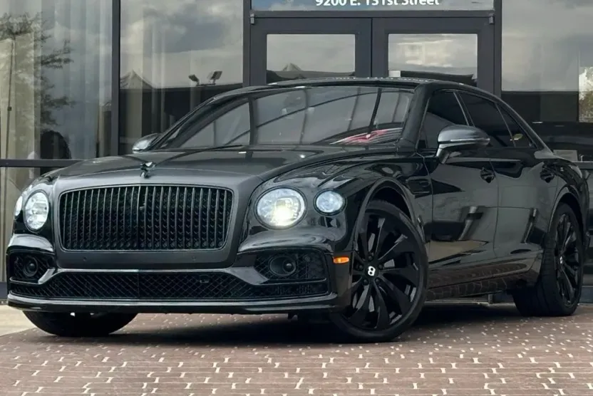 2022 Bentley Flying Spur W12 photo 1