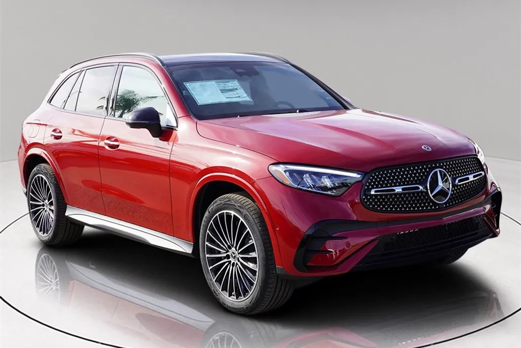 2025 Mercedes Benz GLC 350e 4MATIC photo 1
