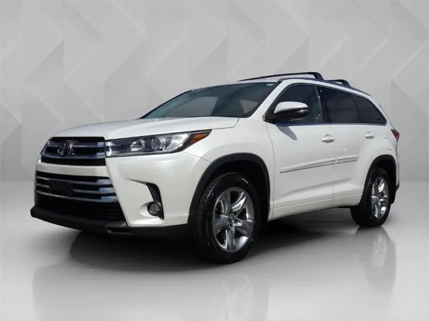2018 Toyota Highlander Limited Platinum photo 1