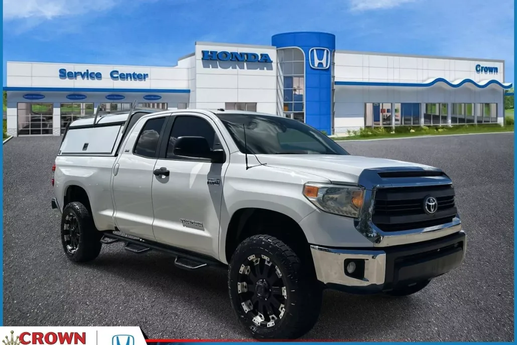 2014 Toyota Tundra SR Double Cab photo 1