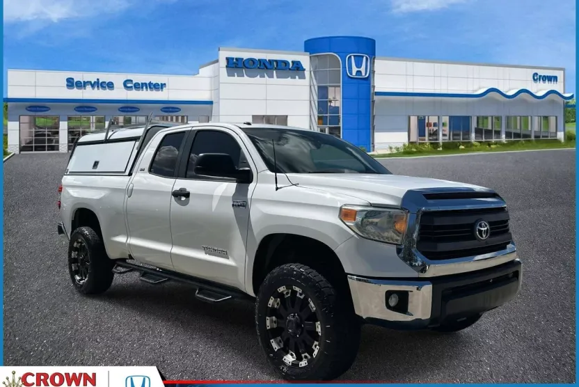 2014 Toyota Tundra SR Double Cab photo 1