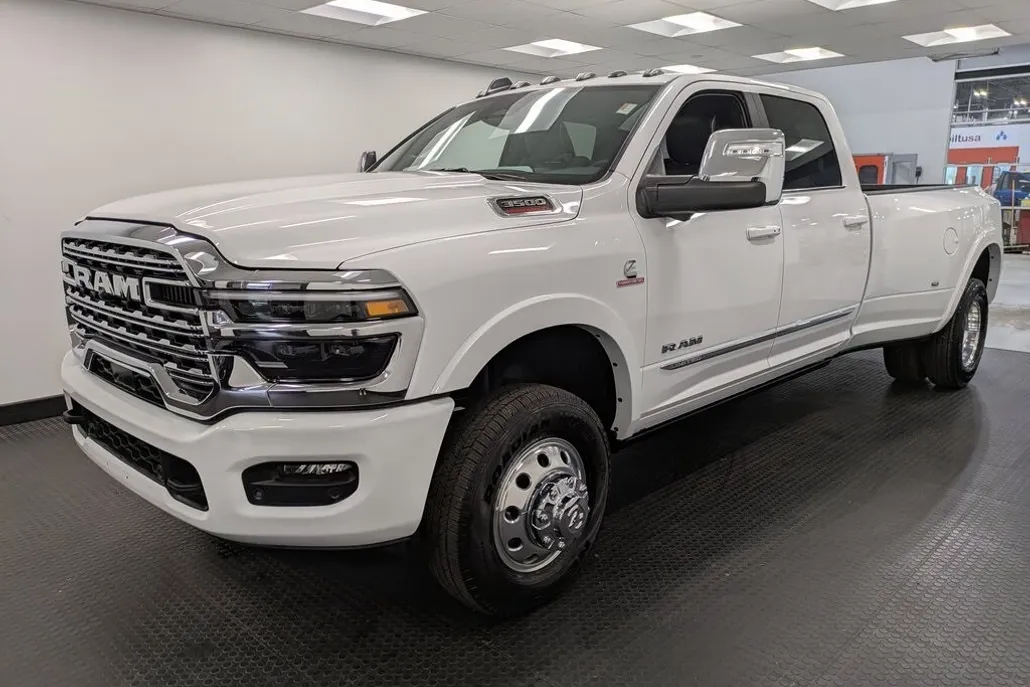 2025 Ram 3500 Limited photo 1