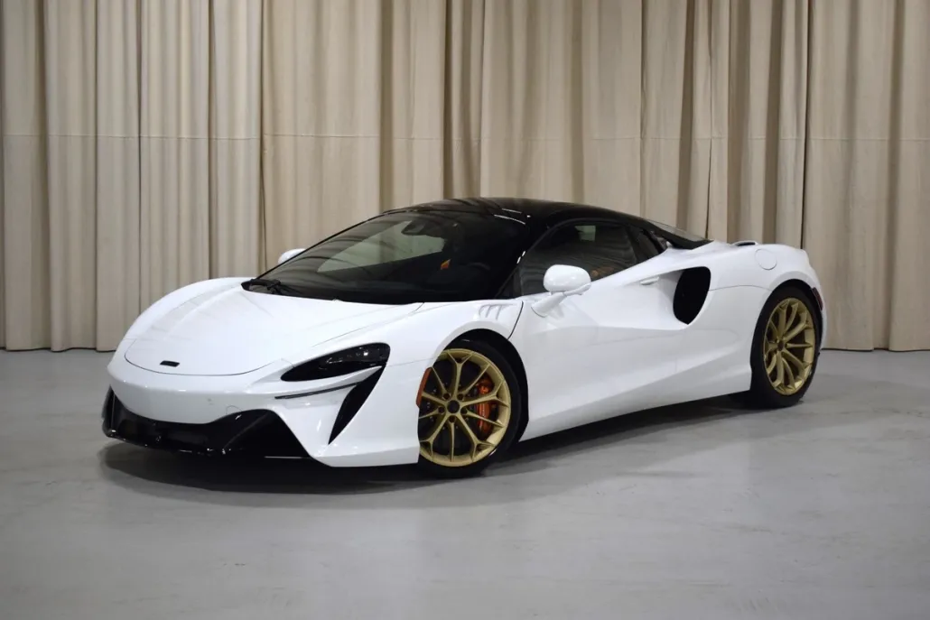 2025 Mclaren ARTURA Spider photo 1