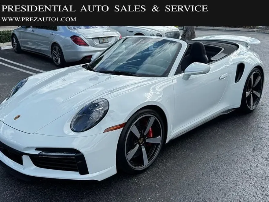 2024 Porsche 911 Turbo Cabriolet photo 1