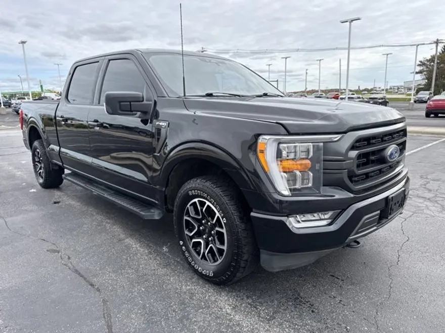 2022 Ford F-150 XLT photo 1