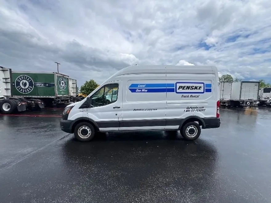 2021 Ford Transit photo 1