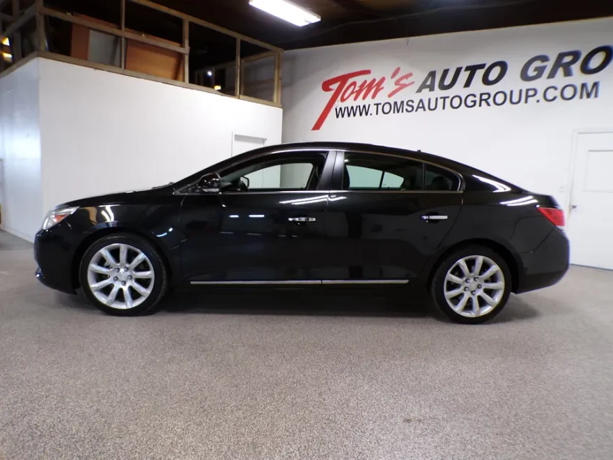 2012 Buick LaCrosse Touring photo 1