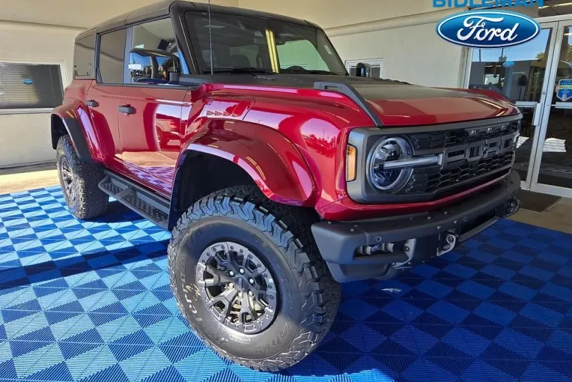 2025 Ford Bronco Raptor photo 1