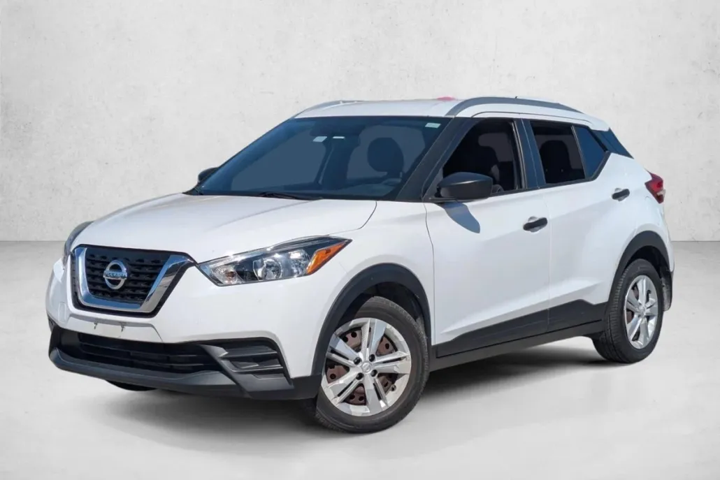 2019 Nissan Kicks S photo 1