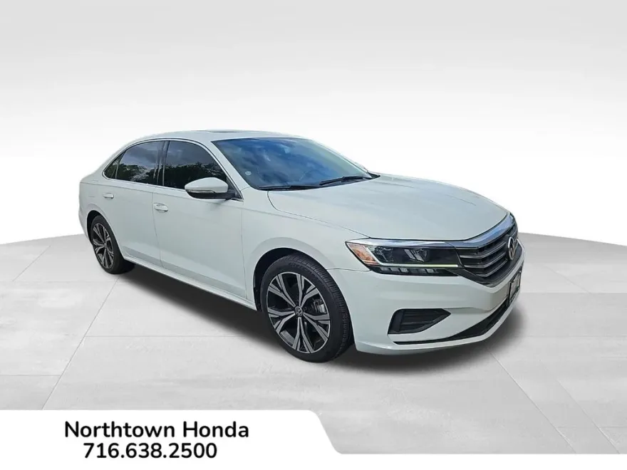 2022 Volkswagen Passat 2.0T SE photo 1