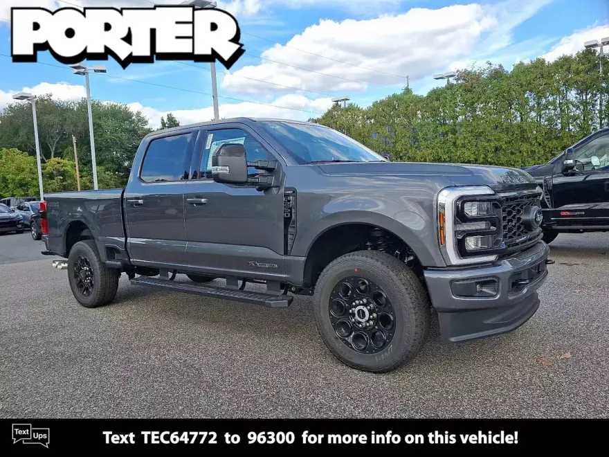 2026 Ford F-250 Lariat photo 1