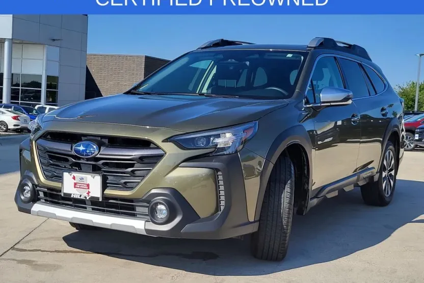 2023 Subaru Outback Touring XT photo 1